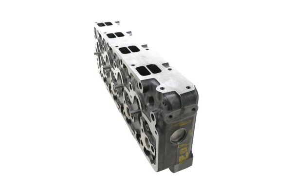 Zylinderkopf Kubota V3300 (12 Ventile Indirekteinspritzung) – Bild 2