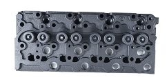 Zylinderkopf (komplett) indirekte Einspritzung Kubota V2003, V2203, V2403, type A